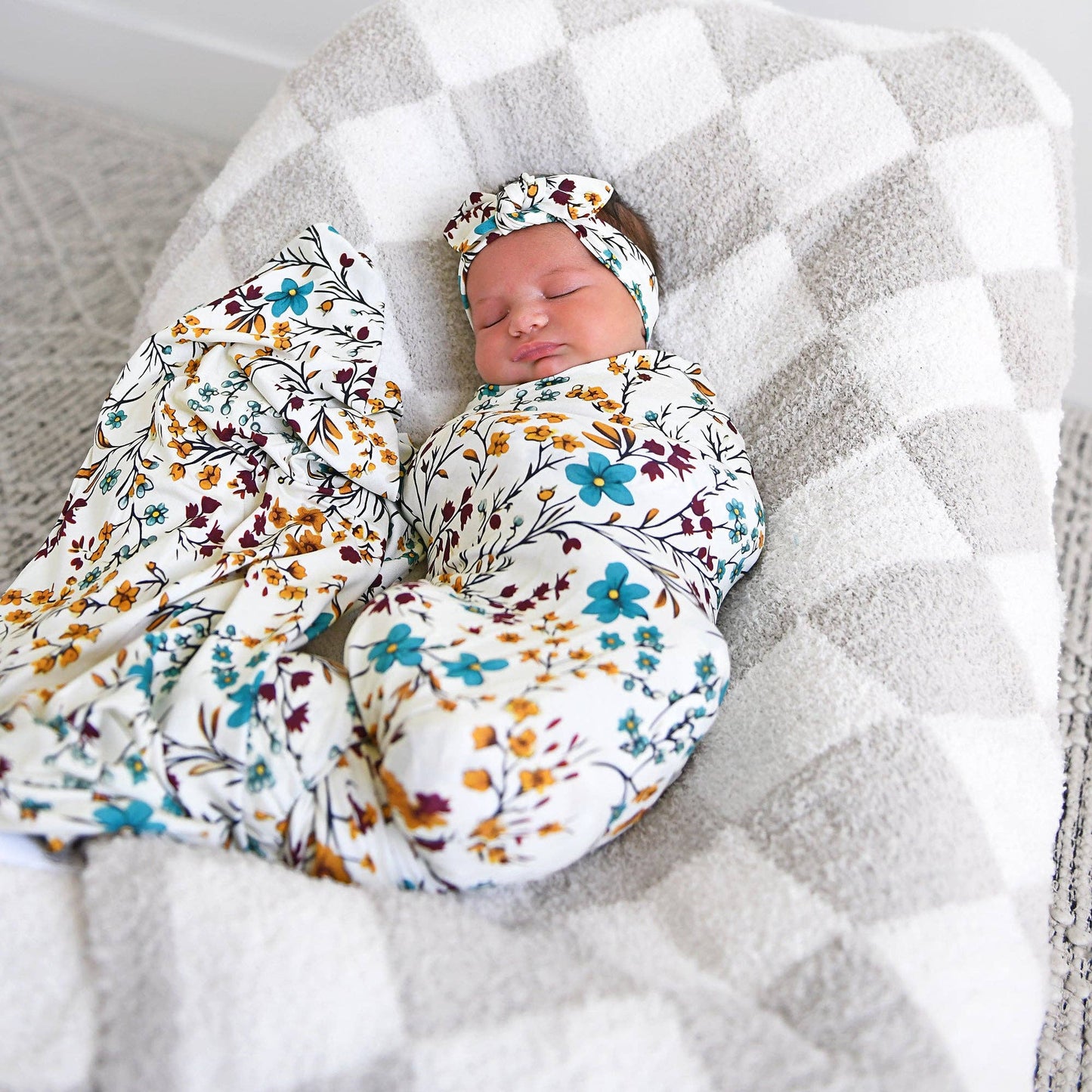 Maren Floral Swaddle