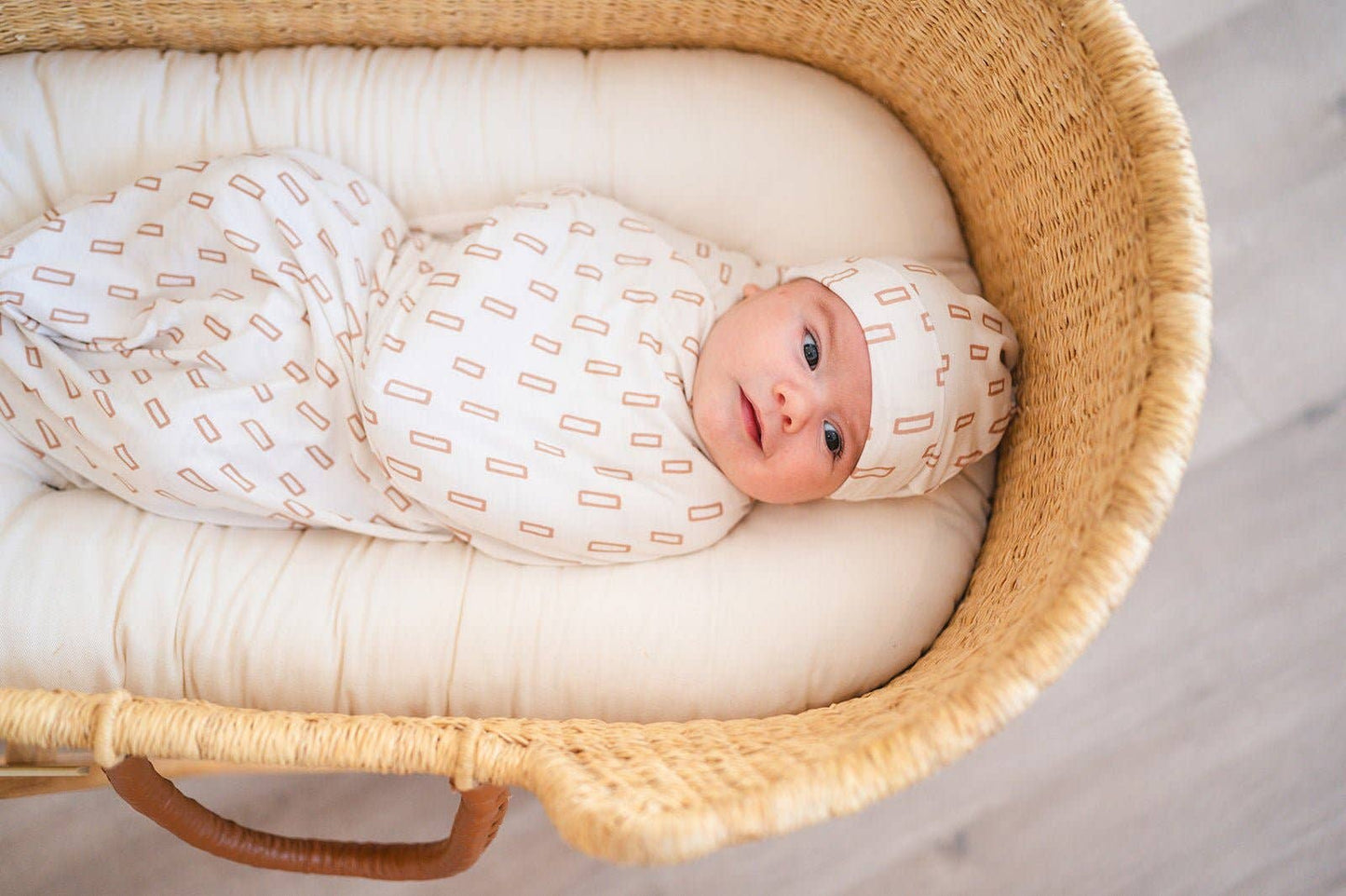 Neutral Rectangle Bamboo Stretch Swaddle
